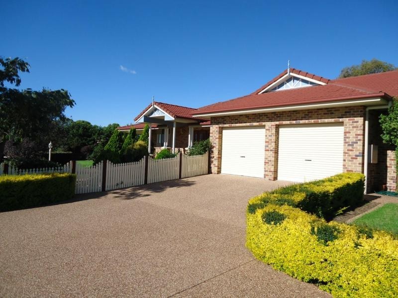 3 Gla-nor Drive, Stanthorpe QLD 4380