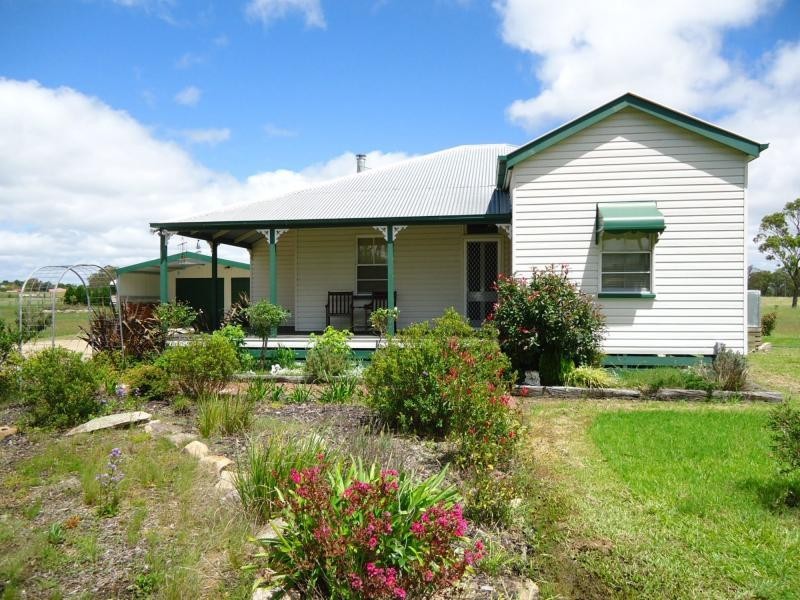 23 Tennant Road, The Summit, Stanthorpe QLD 4380