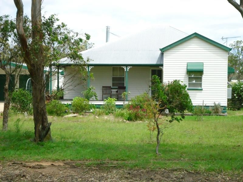 23 Tennant Road, The Summit, Stanthorpe QLD 4380