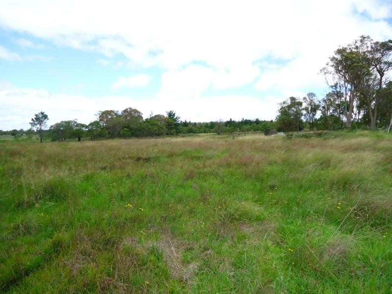 97 Matthews Lane, The Summit, Stanthorpe QLD 4380