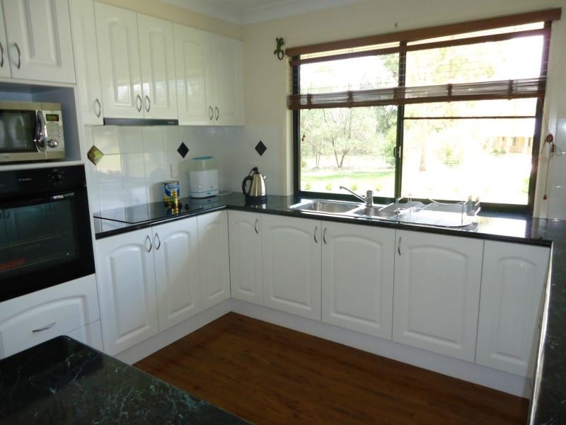 95 Whiskey Gully Road, Stanthorpe QLD 4380