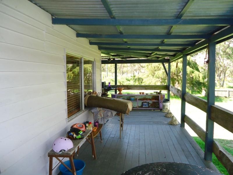 18 Vallah Road, Stanthorpe QLD 4380