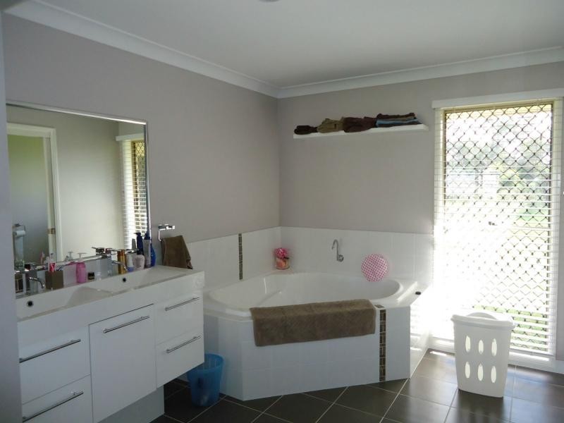 5 Kingston Road, Stanthorpe QLD 4380