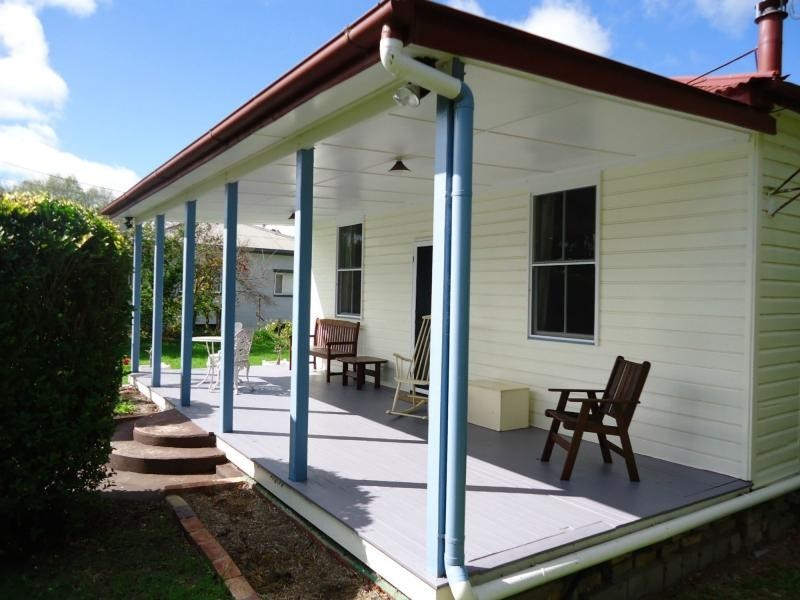 15 Foster Street, Glen Aplin, Stanthorpe QLD 4380