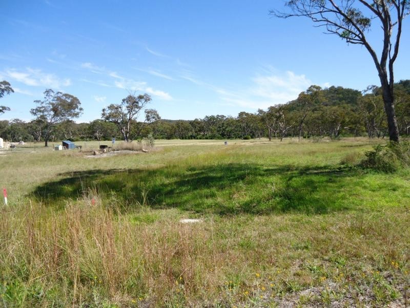L11 Walters Road, Glen Aplin, Stanthorpe QLD 4380