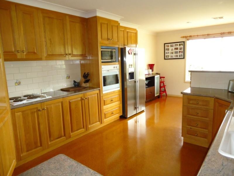 47 Sugarloaf Road, Stanthorpe QLD 4380