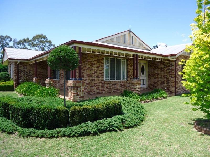 47 Sugarloaf Road, Stanthorpe QLD 4380