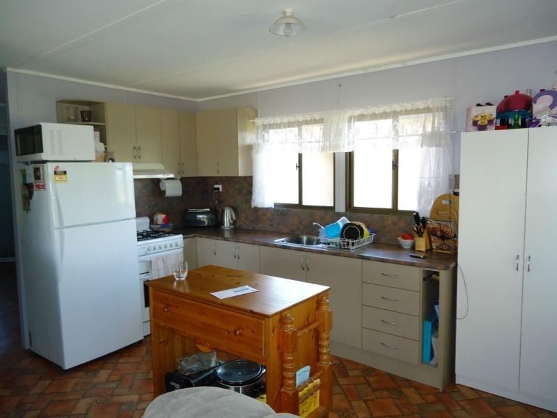 586 Texas Road, Broadwater, Stanthorpe QLD 4380