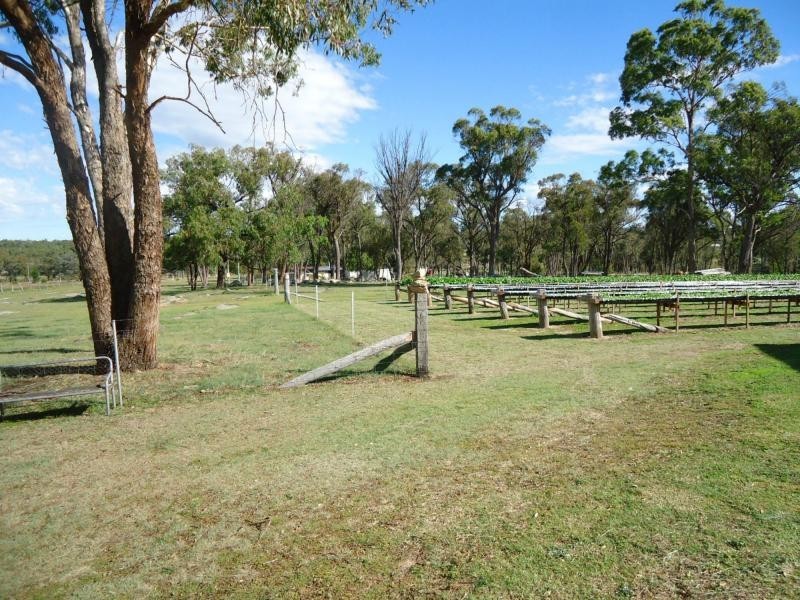 586 Texas Road, Broadwater, Stanthorpe QLD 4380