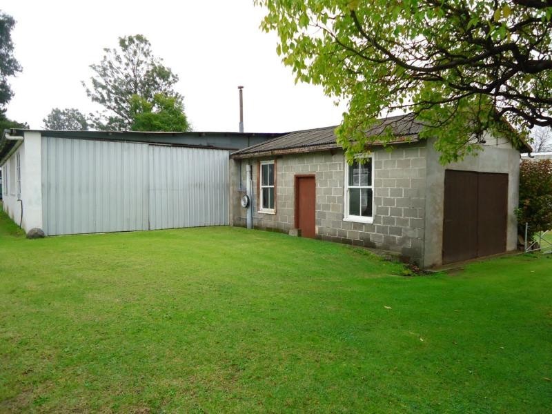 21-23 Rayleigh Street, Wallangarra, Stanthorpe QLD 4380