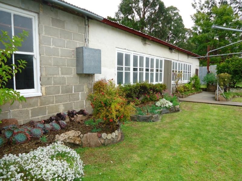 21-23 Rayleigh Street, Wallangarra, Stanthorpe QLD 4380