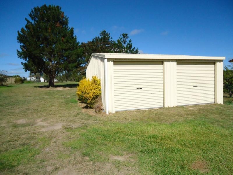 23 Church Road, The Summit, Stanthorpe QLD 4380