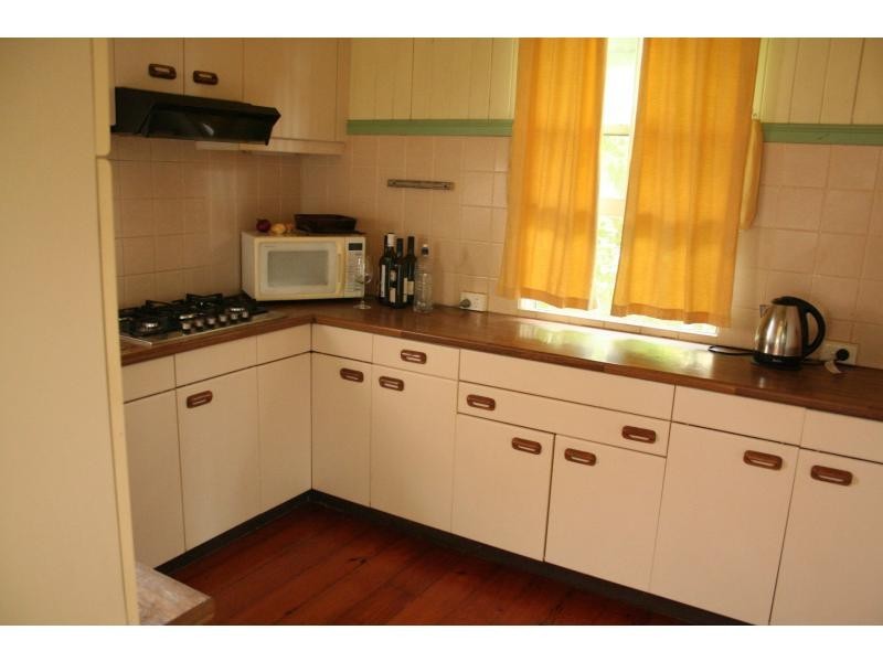 22 White Street, Graceville QLD 4075