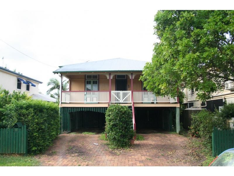 22 White Street, Graceville QLD 4075