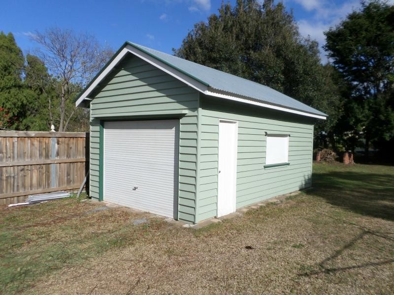 12 Marlborough Street, Sherwood QLD 4075