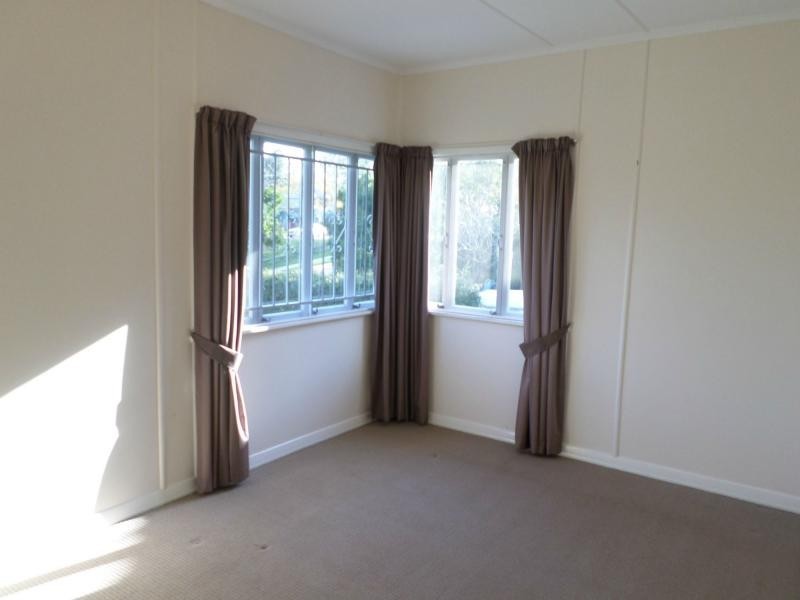 26 Queenscroft Street, Chelmer QLD 4068