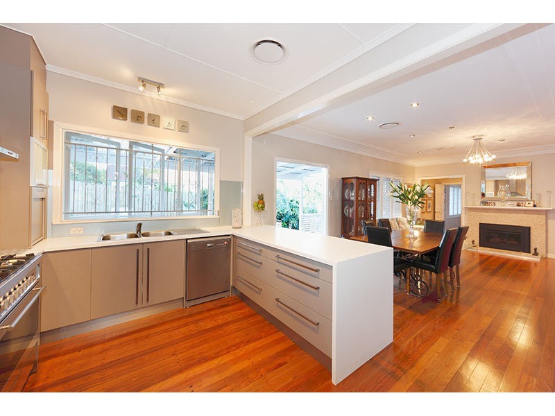 Corinda QLD 4075