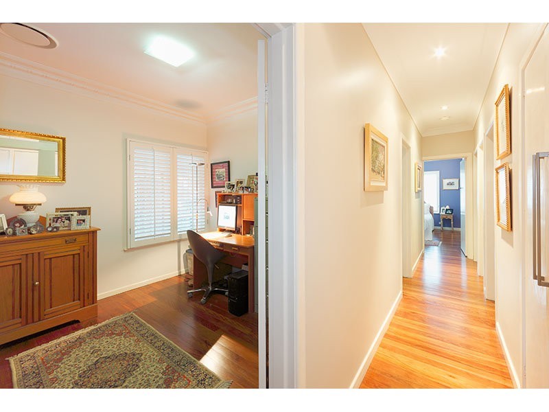 Corinda QLD 4075