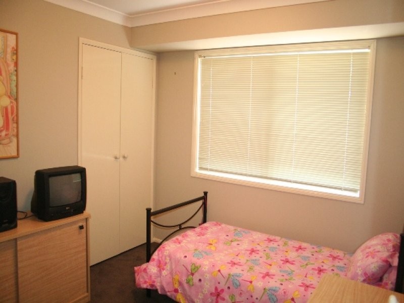 Seventeen Mile Rocks QLD 4073