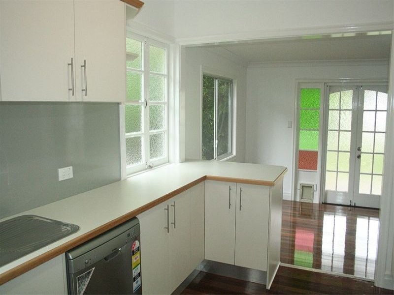 105 Plumer Street, Sherwood QLD 4075