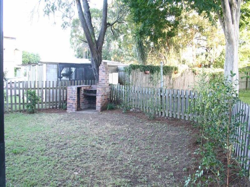 Corinda QLD 4075
