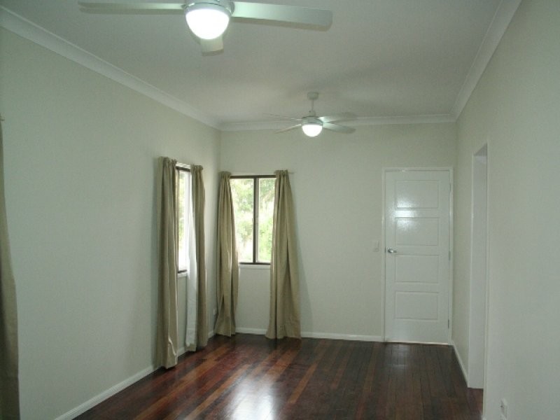 136 Central Avenue, Sherwood QLD 4075