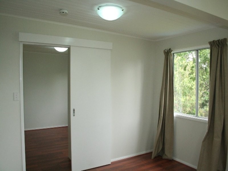 136 Central Avenue, Sherwood QLD 4075