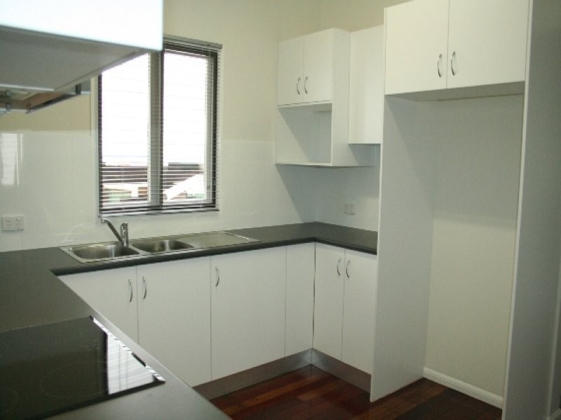 136 Central Avenue, Sherwood QLD 4075