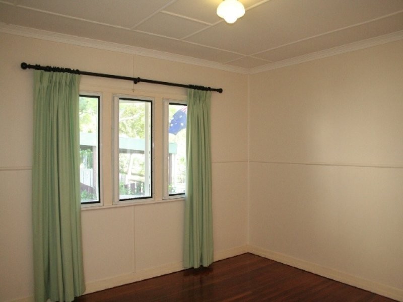 2 Augustus Street, Corinda QLD 4075