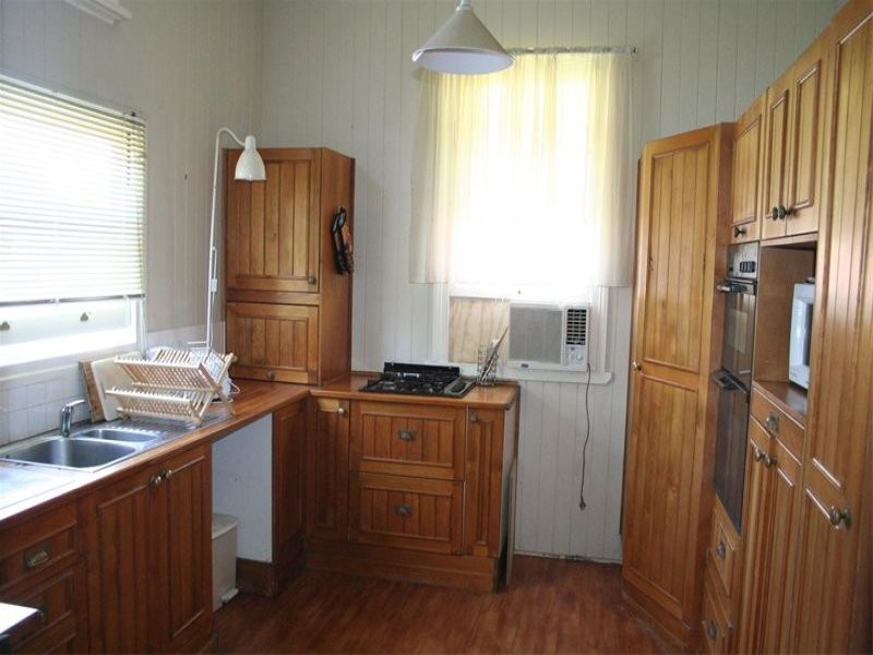 125 Verney Road East, Graceville QLD 4075