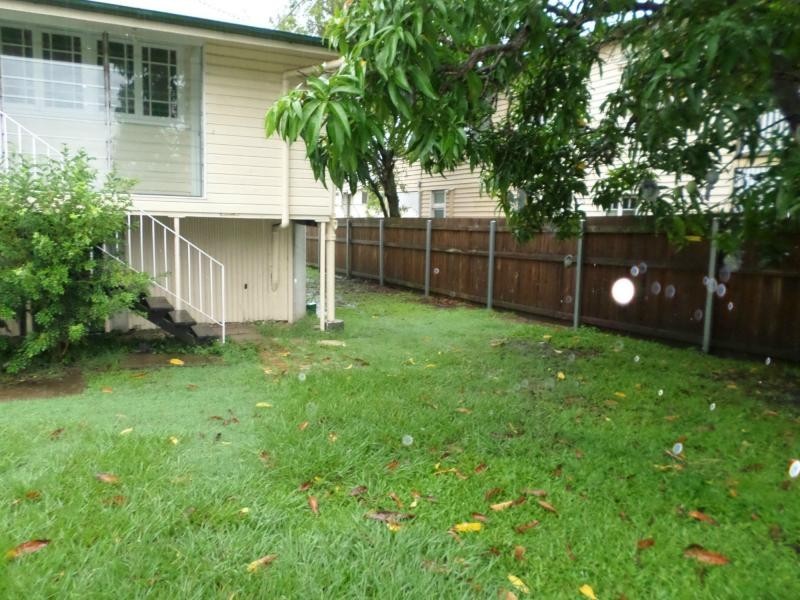 125 Verney Road East, Graceville QLD 4075