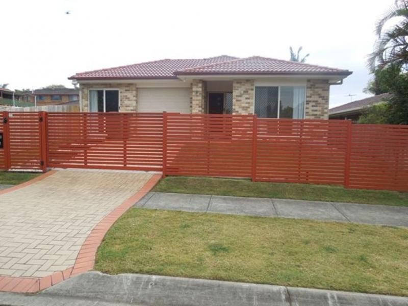 4B Prestwick Street, Oxley QLD 4075