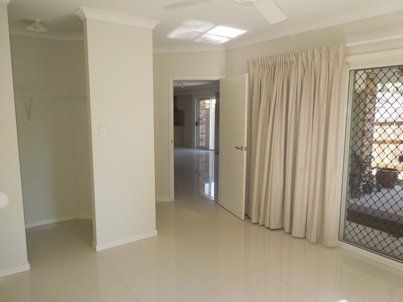 4B Prestwick Street, Oxley QLD 4075