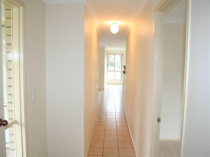 48 Gleneagles Crescent, Oxley QLD 4075