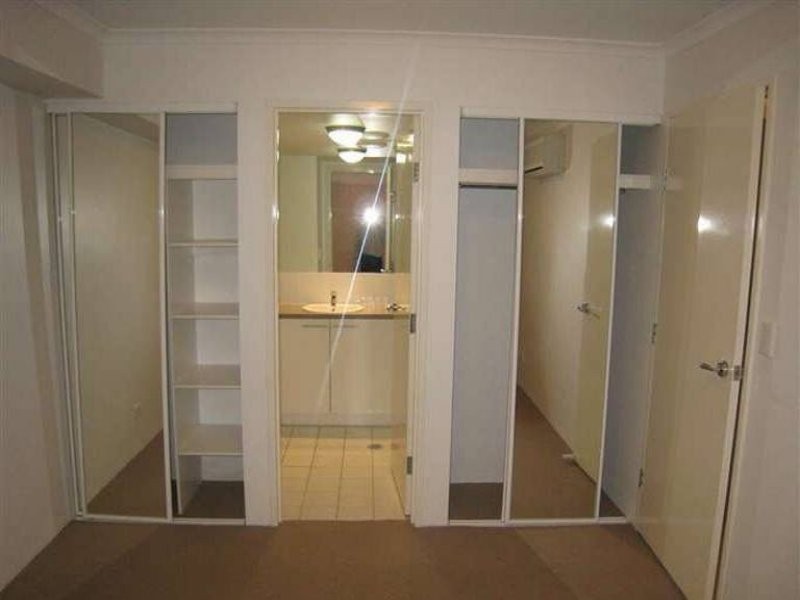Taringa QLD 4068