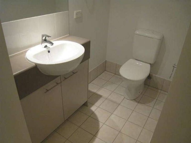 Taringa QLD 4068