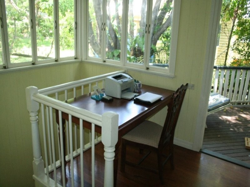 31 Dennis Street, Indooroopilly QLD 4068