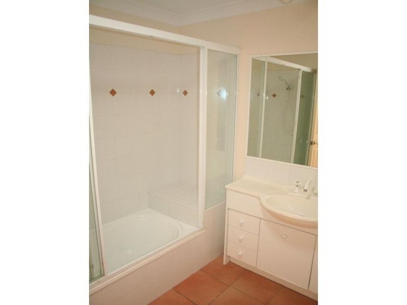 Indooroopilly QLD 4068