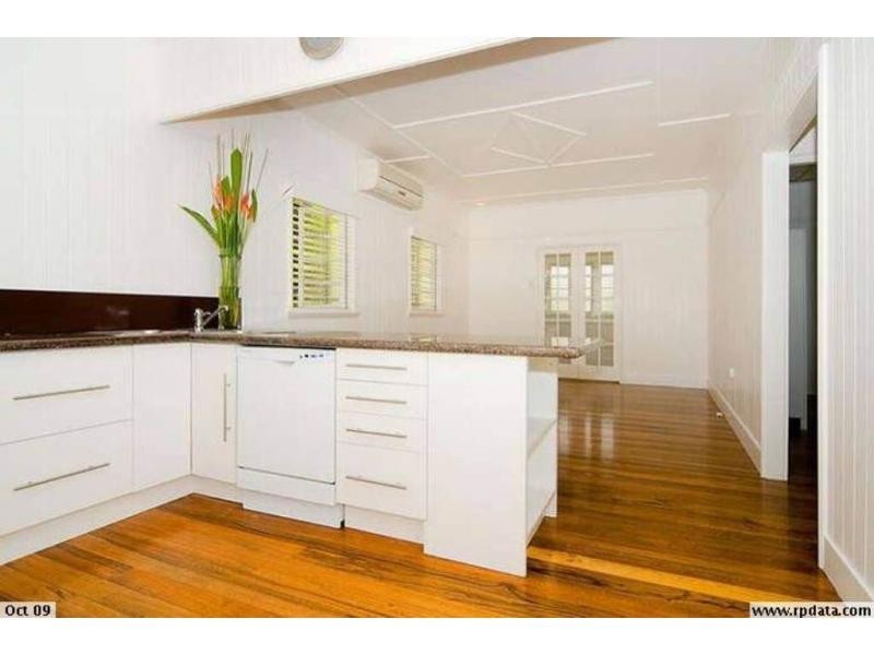 Tennyson QLD 4105