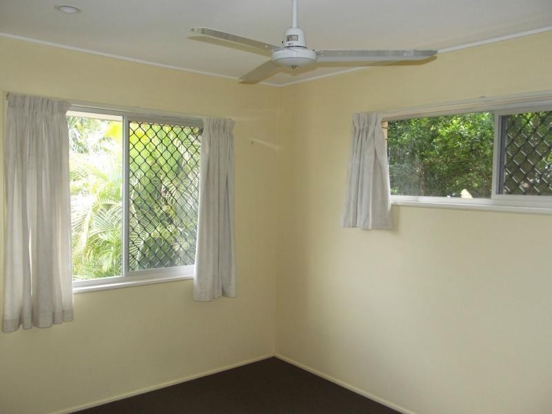 Oxley QLD 4075