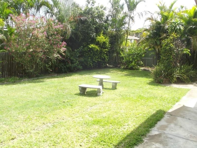 Oxley QLD 4075