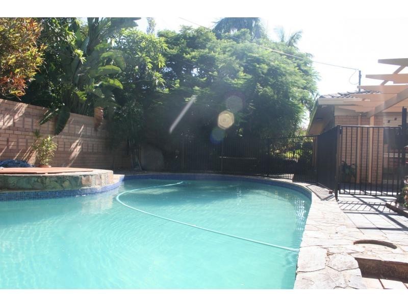 Fig Tree Pocket QLD 4069