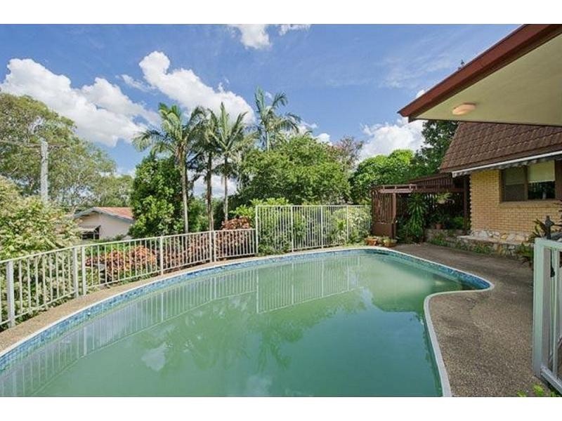 Chapel Hill QLD 4069