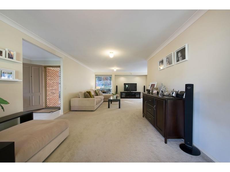 79 Fremont Street, Seventeen Mile Rocks QLD 4073