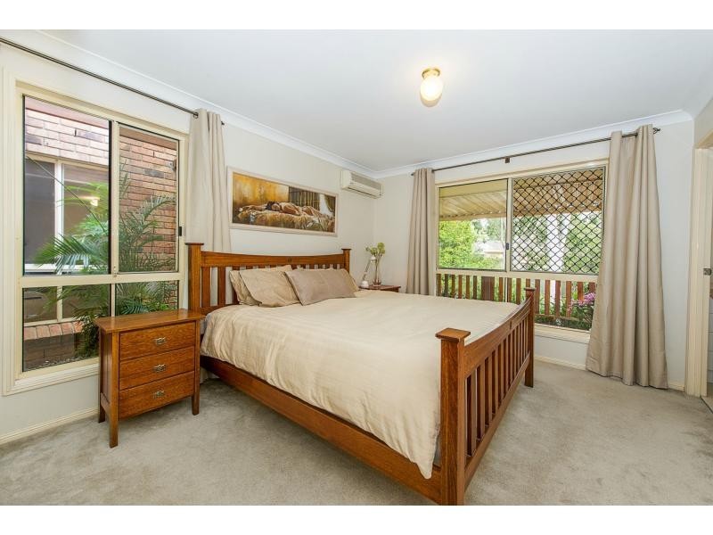 79 Fremont Street, Seventeen Mile Rocks QLD 4073