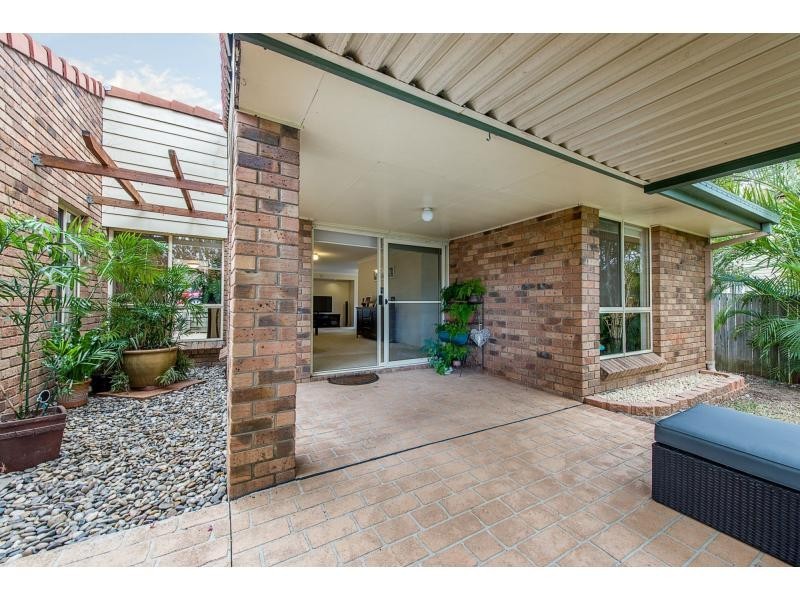 79 Fremont Street, Seventeen Mile Rocks QLD 4073