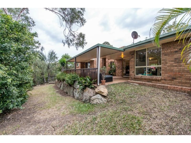 79 Fremont Street, Seventeen Mile Rocks QLD 4073