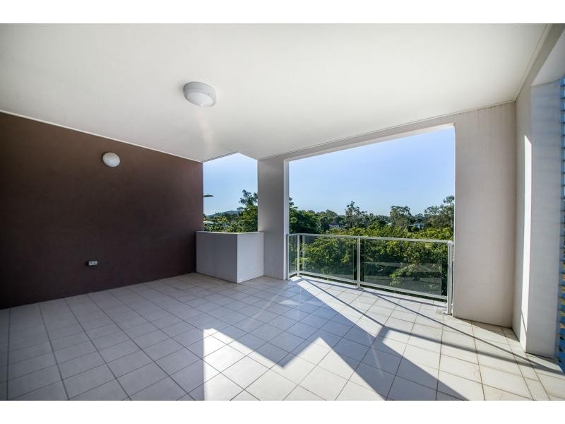 20/327 Verney Road East, Graceville QLD 4075