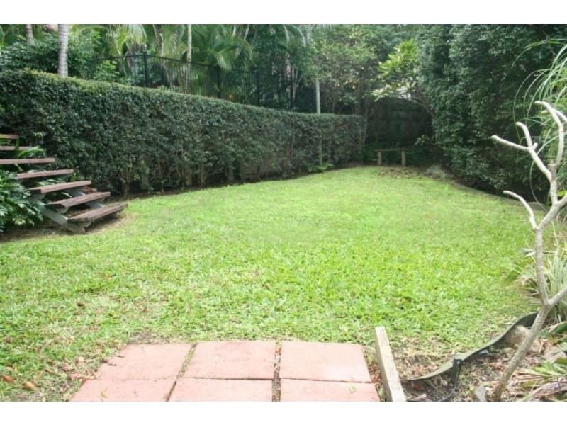 69 Mukurta Street, Chapel Hill QLD 4069