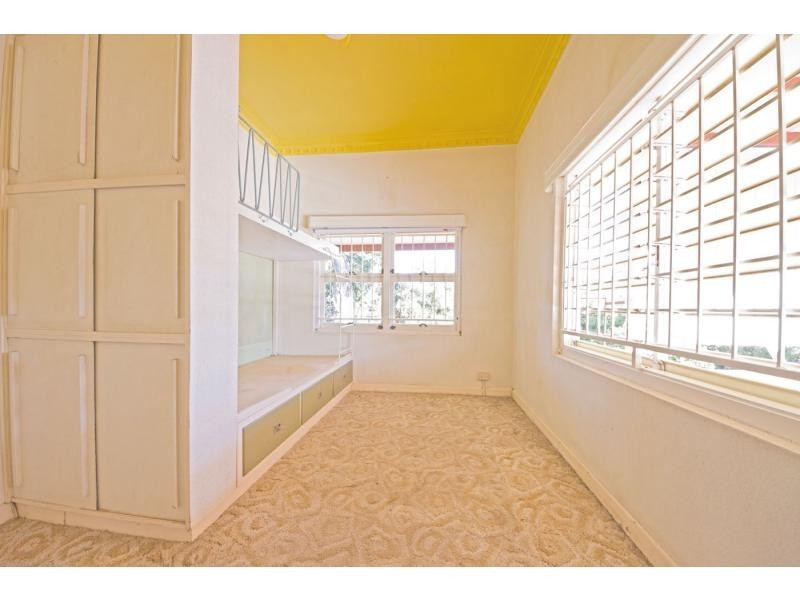 22 Kinkead Avenue, Sherwood QLD 4075